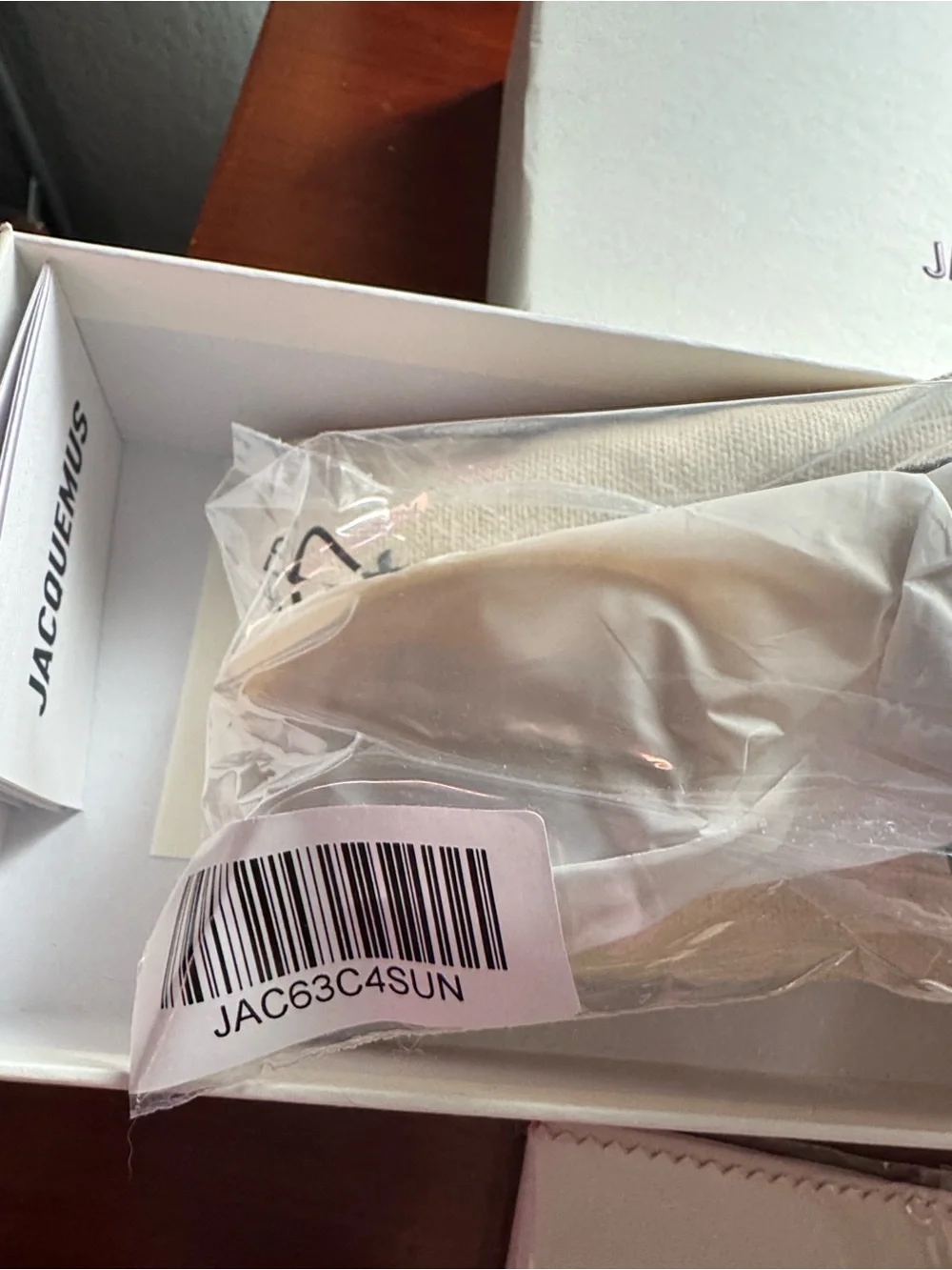 Jacquemus Honey Tortoiseshell Oval Sunglasses